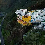 Casanaga بيت ضيافة *