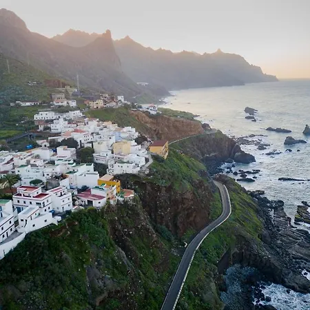 カーサナーガ ゲストハウス