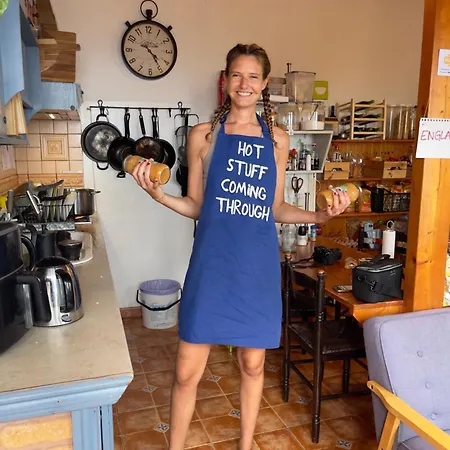 カーサナーガ ゲストハウス *