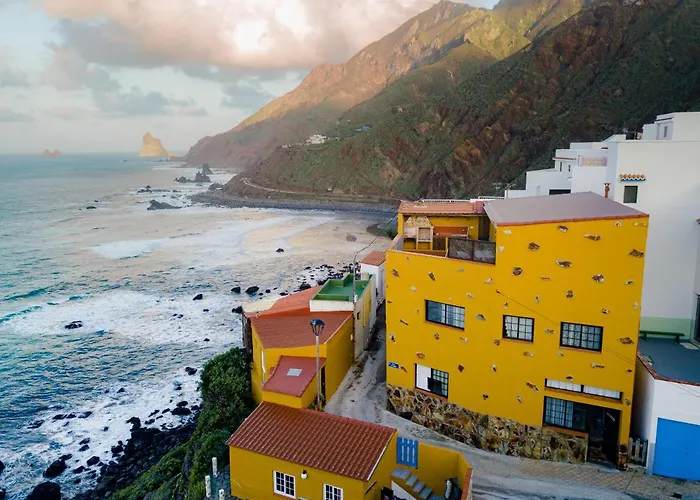 بيت ضيافة Casanaga Almaciga